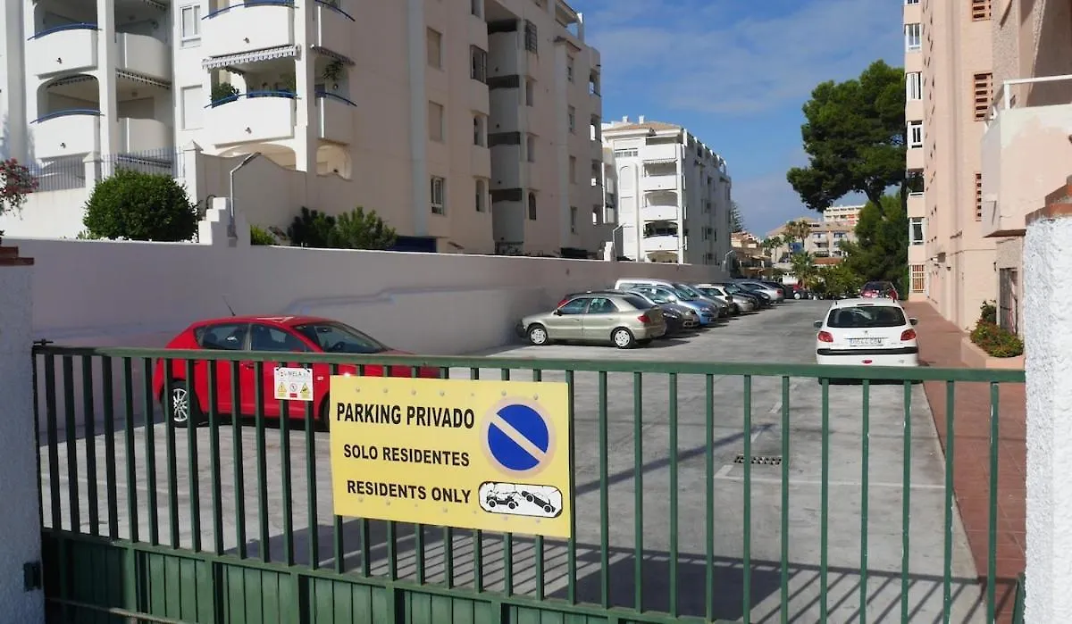 Bonito Estudio Vistas Al Mar Zona Puerto Marina Benalmádena 0*,  Španělsko
